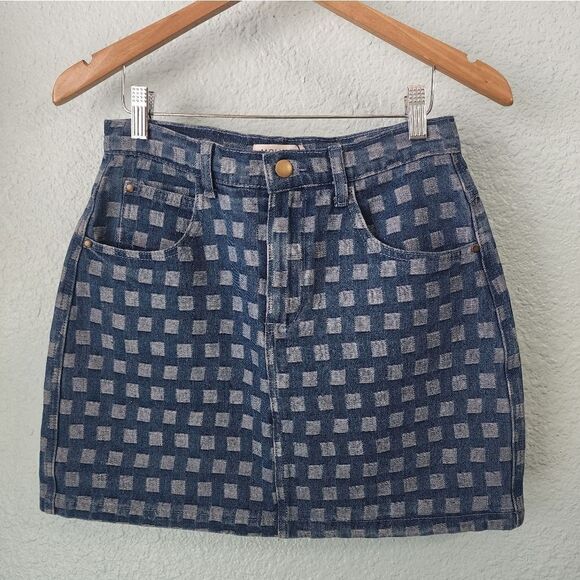 Molly Bracken Printed Denim MiniSkirt for Women - Picture 12 of 13